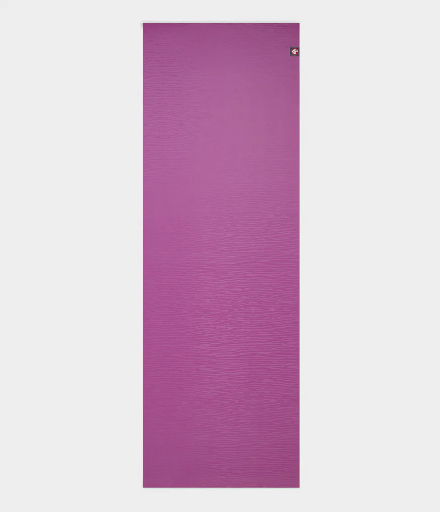  Manduka eKO Yoga Mat - For Women and Men, Strong, Durable, Non  Slip Grip, 5mm Thick, 71 Inch, Acai Midnight : Sports & Outdoors