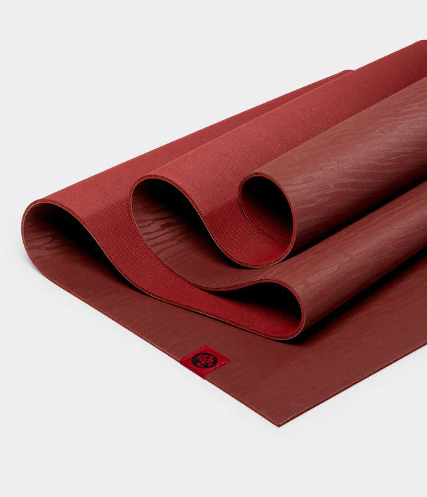  Manduka eKO Yoga Mat - For Women and Men, Strong, Durable, Non  Slip Grip, 5mm Thick, 71 Inch, Acai Midnight : Sports & Outdoors