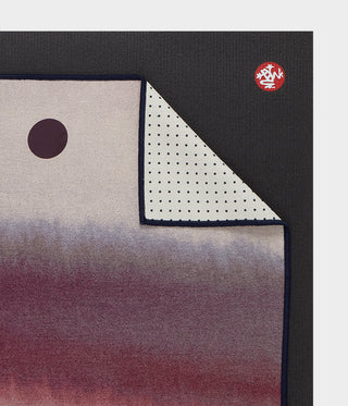 Manduka Yogitoes® Hot Yoga Mat Towel