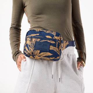 Aloha Collection Ti Leaf Keep It Light Hip Pack