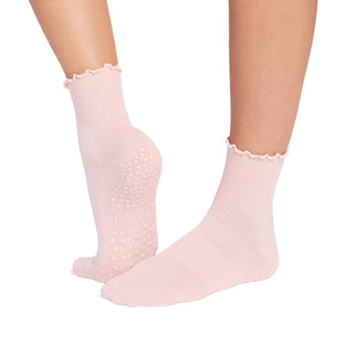 TAVI Aria Ruffle Grip Socks