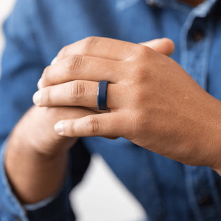 Enso Bevel Silicone Ring