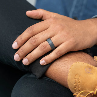 Enso Bevel Silicone Ring