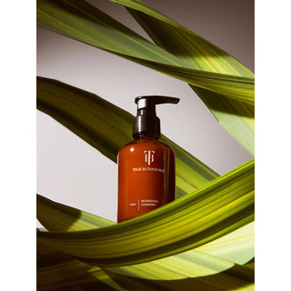 True Botanicals Clear Nourishing Cleanser