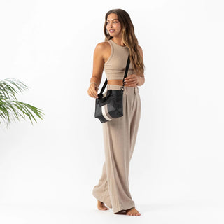 Aloha Collection Le Voyageur Crossbody