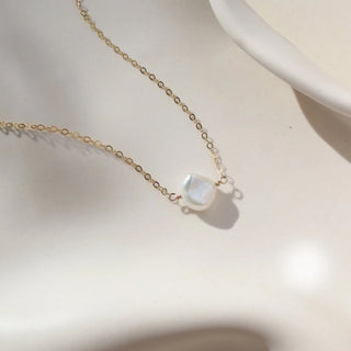 Token Jewelry Freshwater Pearl Necklace