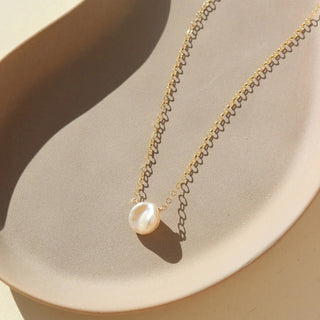 Token Jewelry Freshwater Pearl Necklace