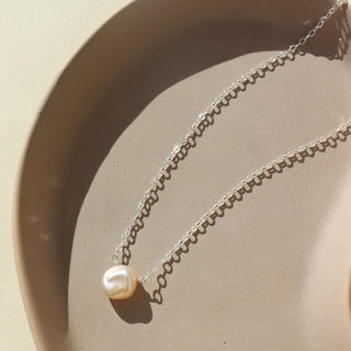 Token Jewelry Freshwater Pearl Necklace