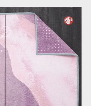 Manduka Yogitoes® Hot Yoga Mat Towel