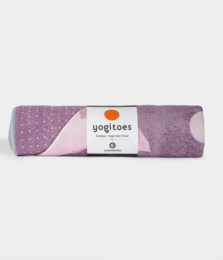 Manduka Yogitoes® Hot Yoga Mat Towel