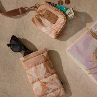 Aloha Collection Heipua Go-To Wristlet