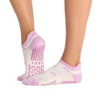 TAVI Grip Savvy Socks