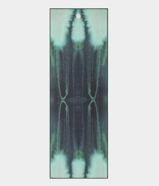 Manduka Yogitoes® Hot Yoga Mat Towel