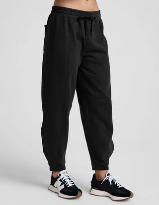 Beyond Yoga LuxeFleece Barrel Sweatpant - Seasonal