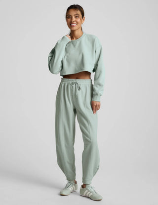 Beyond Yoga LuxeFleece Cropped Sweatshirt