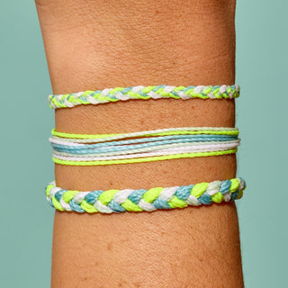 Pura Vida Bright Original Solid Bracelet