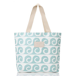 Aloha Collection Party Wave Day Tripper
