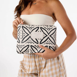Aloha Collection Pasifika Mid Pouch