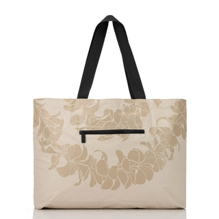 Aloha Collection Plumeria Lei Holo Holo