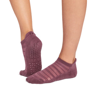 TAVI Savvy Breeze Grip Socks