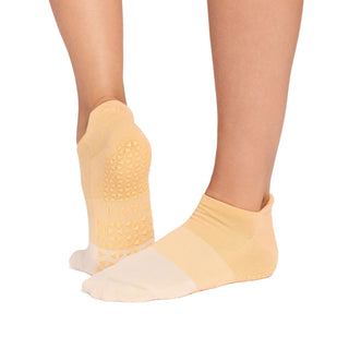 TAVI Grip Savvy Socks