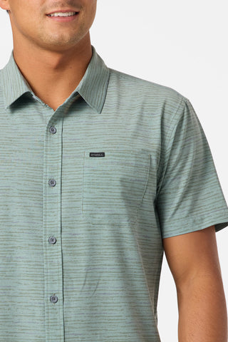 O'Neill TRVLR UPF Traverse Stripe Standard Fit Shirt