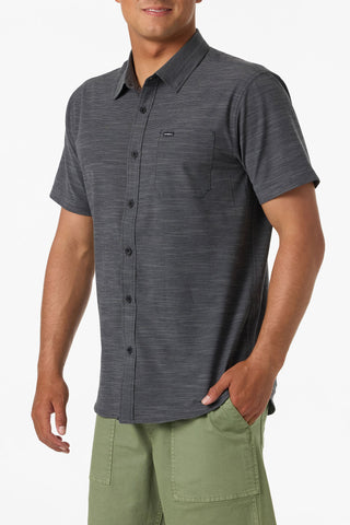 O'Neill UPF Slub Solid Standard Fit Shirt
