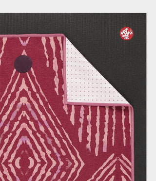 Manduka Yogitoes® Hot Yoga Mat Towel