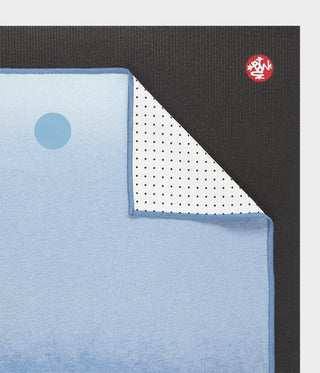 Manduka Yogitoes® Hot Yoga Mat Towel