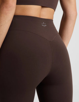 Beyond Yoga glowzone™ High Waisted Midi Legging