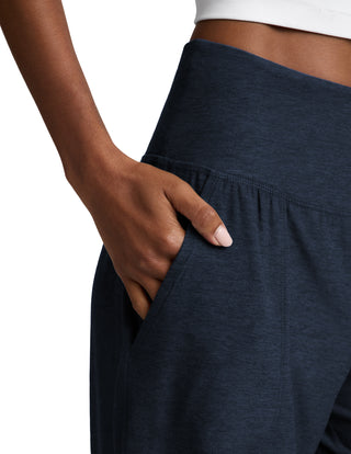 Beyond Yoga Mid-weight Midi Jogger