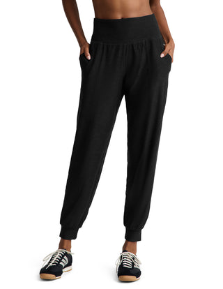 Beyond Yoga Mid-weight Midi Jogger