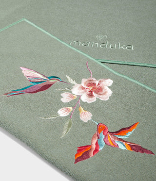 Manduka Yogitoes® Hot Yoga Mat Towel *Limited Edition